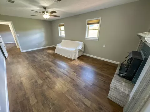 Bedroom - 119 Blue Ridge Dr, Berea, KY 40403 photo 8 of 8