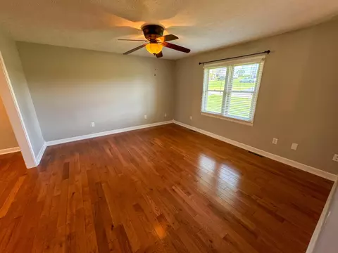 Other - 119 Blue Ridge Dr, Berea, KY 40403 photo 2 of 10
