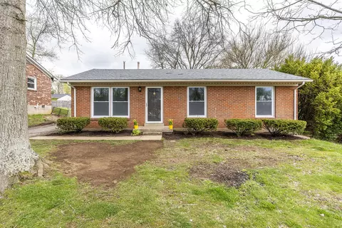 363 Lancelot Ln, Lexington, KY 40517
