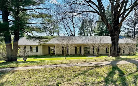 3773 Gloucester Dr, Lexington, KY 40510