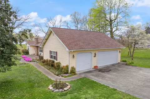 Exterior - 161 Cobb St, Corbin, KY 40701 photo 12 of 17