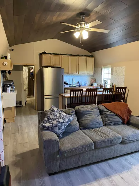 764 Lakeshore Dr, Burnside, KY 41519 photo 5