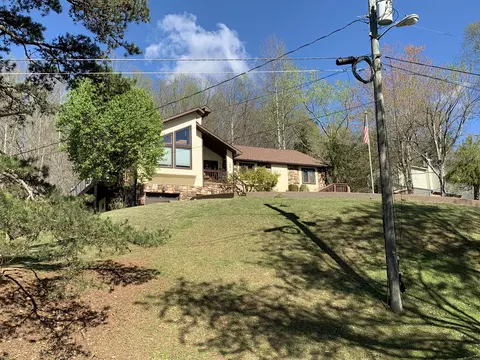 Exterior - 193 Collier Ave, Jackson, KY 41339 photo 3 of 12