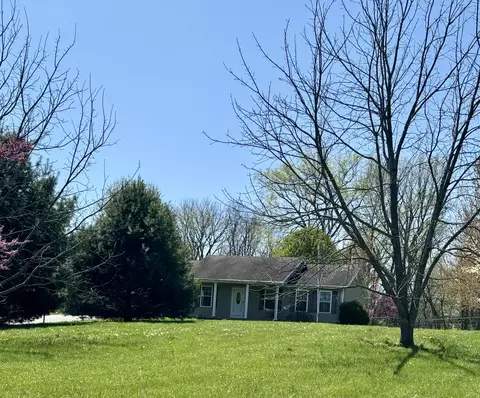 107 Tanyard Branch Rd, Lancaster, KY 40444