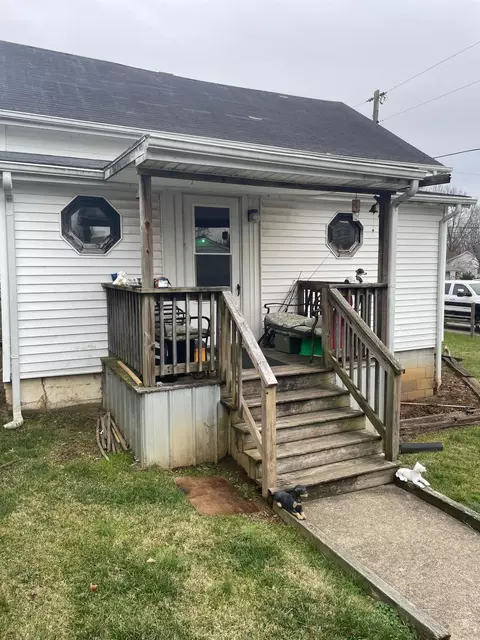 266 Richmond Ave, Mount Sterling, KY 40353