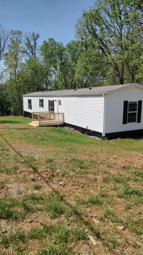506 N Locust St, Carlisle, KY 40311