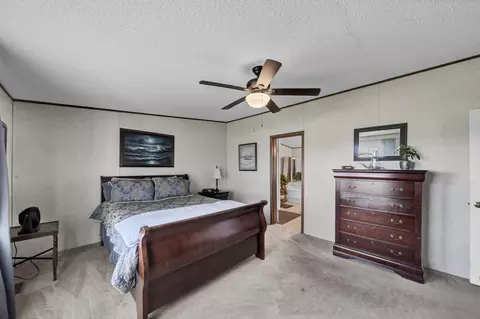 Bedroom - 177 Hemlock Dr, Morehead, KY 40351 photo 2 of 6