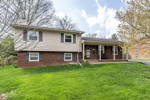 1108 Gainesway Dr, Lexington, KY 40517