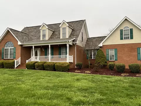 308 St Andrews Ct, Mount Sterling, KY 40353