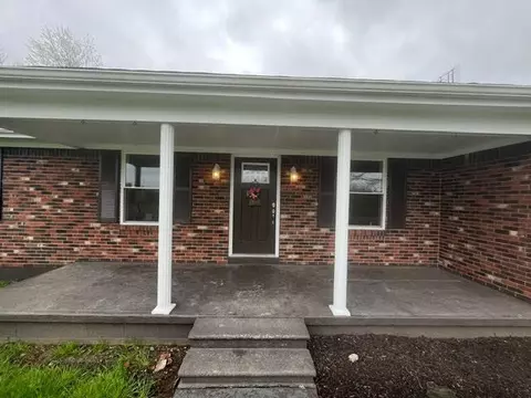 51 Kentucky Hwy 3276, Waynesburg, KY 40489
