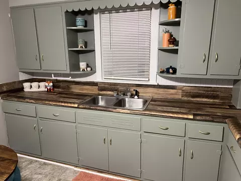 Kitchen - 111 Wilson St, Berea, KY 40403 photo 1 of 2