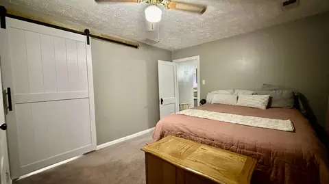 Bedroom - 111 Wilson St, Berea, KY 40403 photo 2 of 4