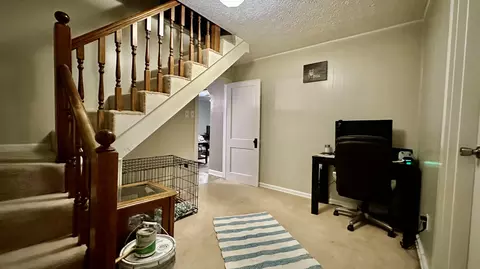 Entry Way - 111 Wilson St, Berea, KY 40403 photo 2 of 3