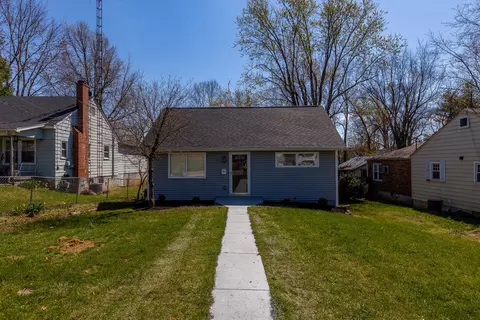 124 Ashmore St, Versailles, KY 40383