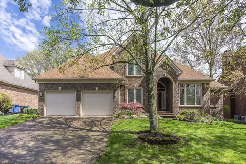 1100 Chetford Dr, Lexington, KY 40509