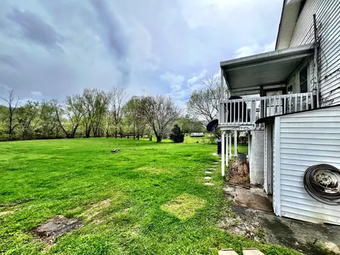 Exterior - 331 Kentucky 92, Williamsburg, KY 40769 photo 6 of 13