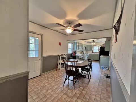 Dining - 331 Kentucky 92, Williamsburg, KY 40769 photo 2 of 2
