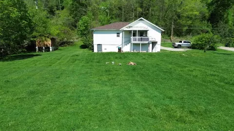 Exterior - 331 Kentucky 92, Williamsburg, KY 40769 photo 12 of 13