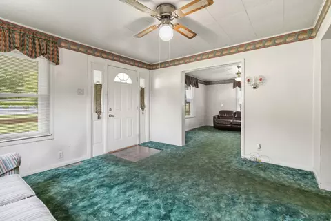 818 S Poplar Ave, Corbin, KY 40701 photo 4