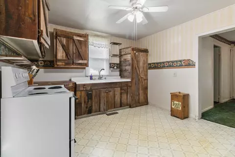 818 S Poplar Ave, Corbin, KY 40701 photo 13