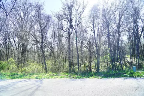 276 Harbor Village Dr, Georgetown, KY 40324