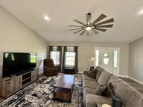 731 Davis Rd, Corbin, KY 40701 photo 10