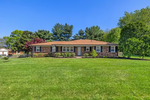 431 Carrigan Dr, Danville, KY 40422