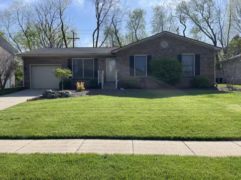 4340 Calevares Dr, Lexington, KY 40514