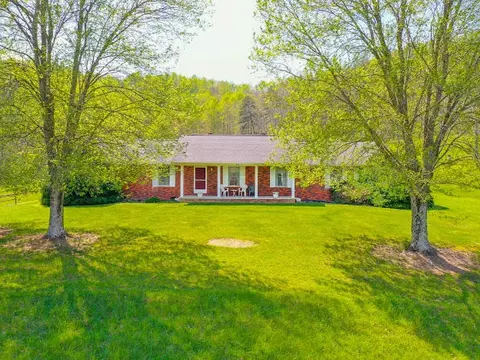 5119 Hwy 26, Rockholds, KY 40759
