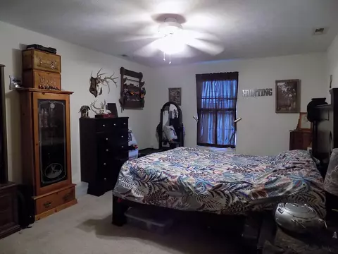 Bedroom - 96 Rainbow Dr, Berea, KY 40403 photo 1 of 4