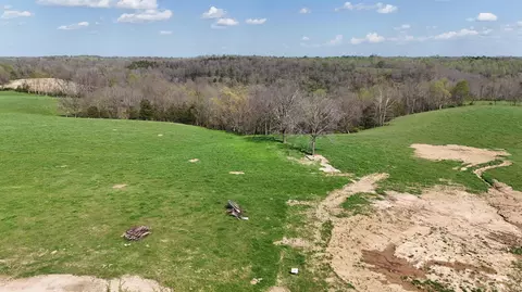 5346 Sugar Creek Rd, Lancaster, KY 40444