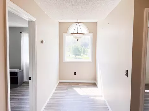 Entry Way - 290 Vine View Dr, Corbin, KY 40701 photo 5 of 5
