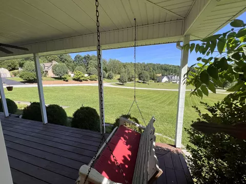 Exterior - 290 Vine View Dr, Corbin, KY 40701 photo 9 of 12