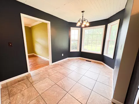 Entry Way - 290 Vine View Dr, Corbin, KY 40701 photo 2 of 5
