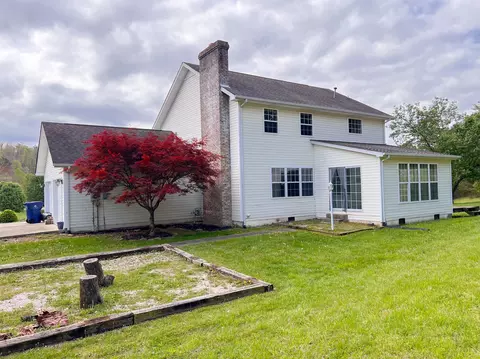 Exterior - 290 Vine View Dr, Corbin, KY 40701 photo 3 of 12