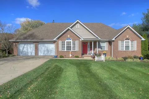 209 River Run Dr, Lancaster, KY 40444