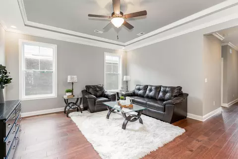 Living - 103 Amick Way, Georgetown, KY 40324 photo 1 of 2