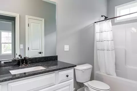 Bath - 103 Amick Way, Georgetown, KY 40324 photo 3 of 4