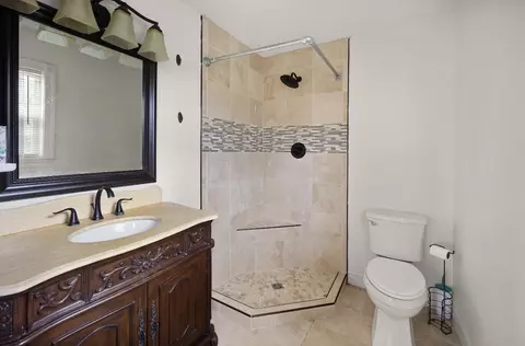 Bath - 55 Twin Pine Dr, Pine Knot, KY 42635 photo 1 of 2