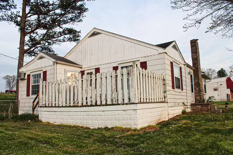 6279 Us-421, Mckee, KY 40447 photo 5