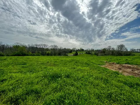 1649 Hannah Rd, Shelbyville, KY 40065
