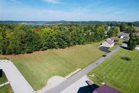 134 Ligthouse Dr, Monticello, KY 42633