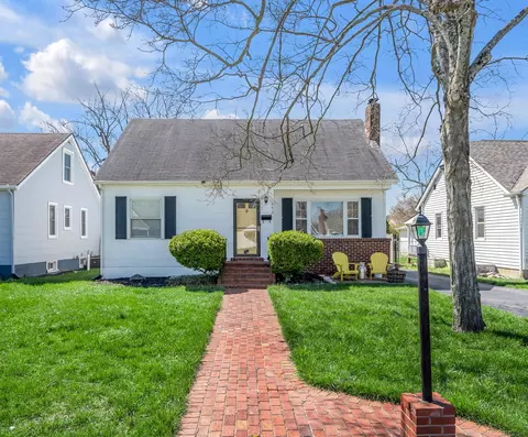 652 Longview Dr, Lexington, KY 40503