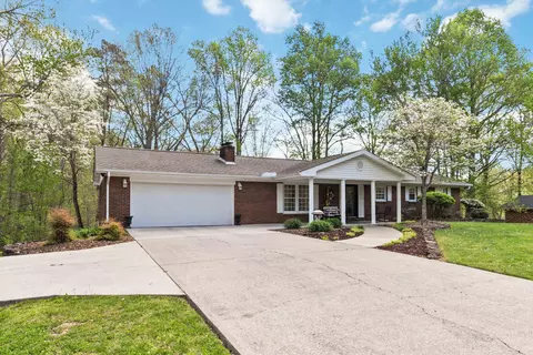 1107 Forest Circle Dr, Corbin, KY 40701