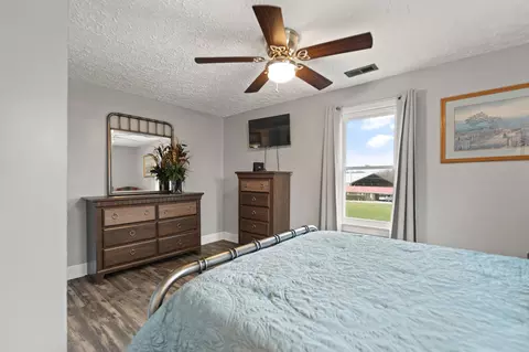 Bedroom - 39 Morris St, Stanton, KY 40380 photo 11 of 17