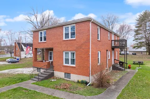Exterior - 39 Morris St, Stanton, KY 40380 photo 4 of 12