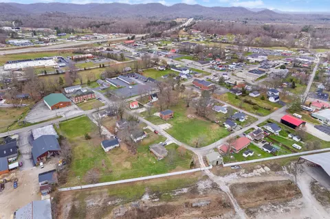 View/Area - 39 Morris St, Stanton, KY 40380 photo 9 of 9