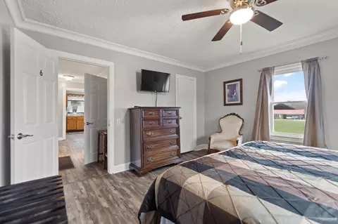 Bedroom - 39 Morris St, Stanton, KY 40380 photo 2 of 17