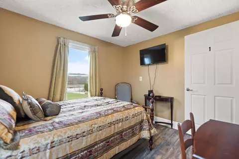 Bedroom - 39 Morris St, Stanton, KY 40380 photo 7 of 17