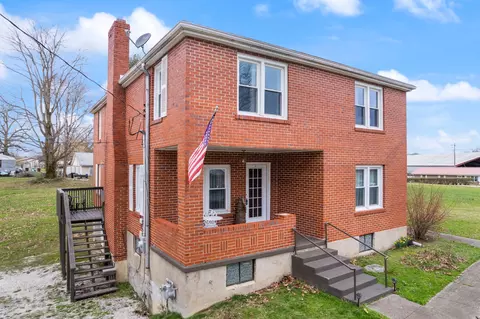 Exterior - 39 Morris St, Stanton, KY 40380 photo 3 of 12